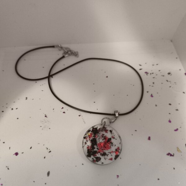 ručno rađena ogrlica